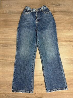 Classic Wide-Straight Leg Blue Jeans-